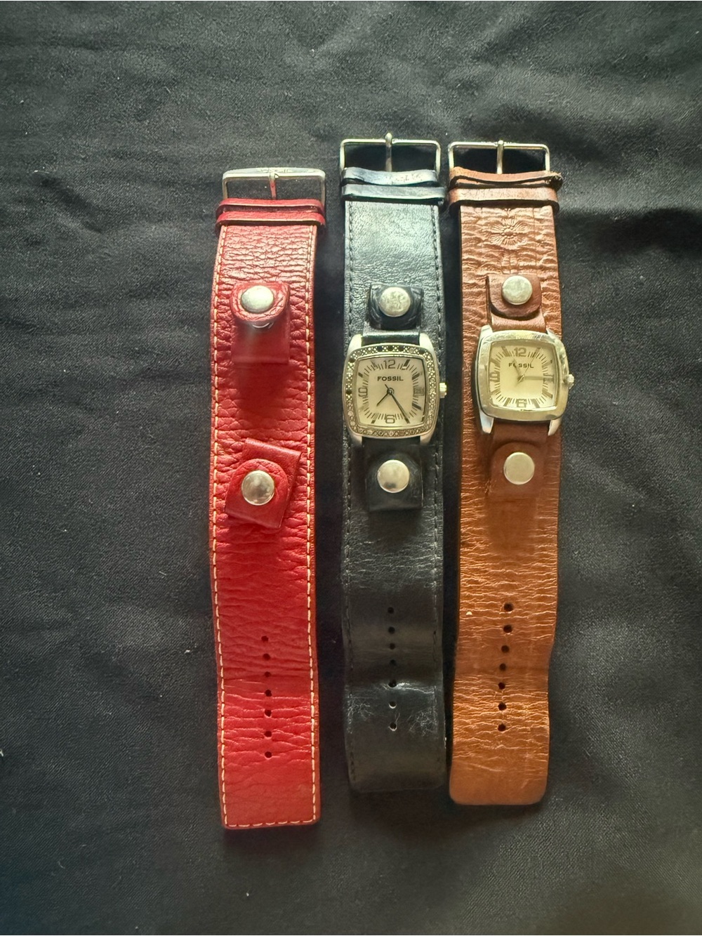 Fossil women’s Leather Cuff Watch set